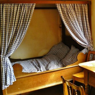 Das Bett