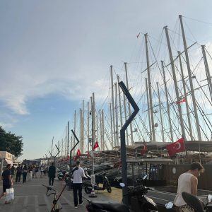 Riesiger Hafen in Bodrum